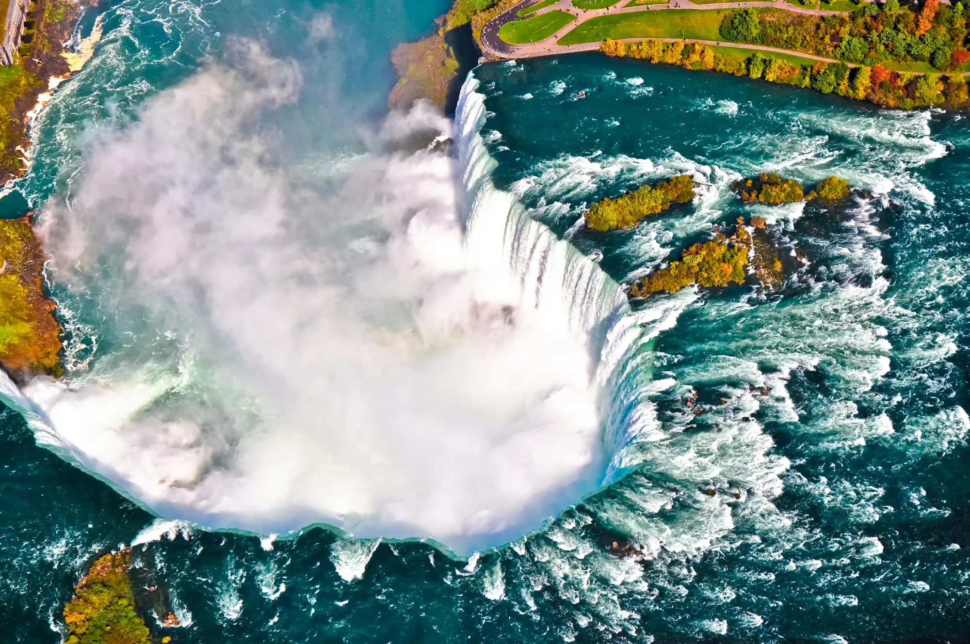 Drowning in Liquidity and Greasing Growth Stocks