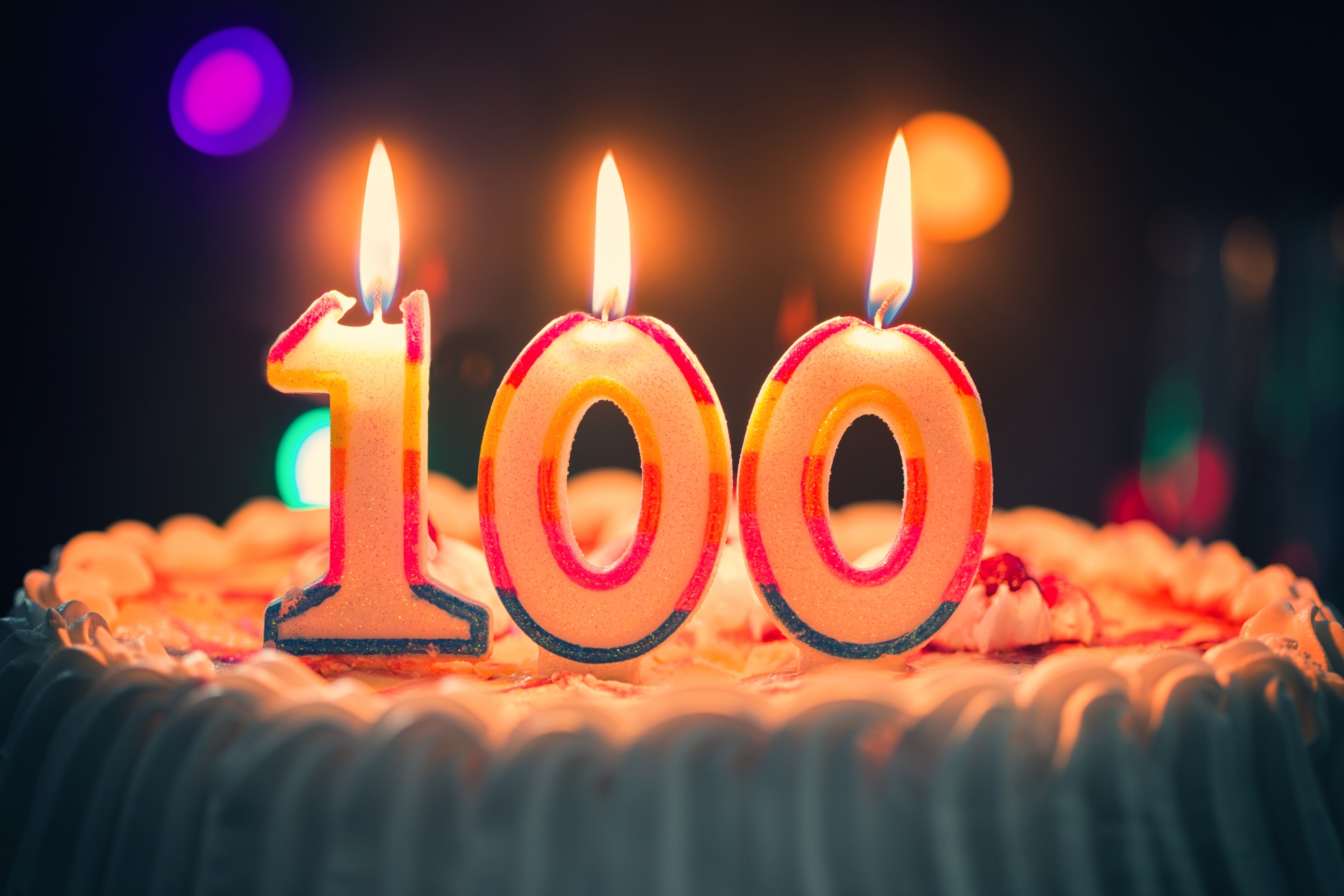 10 лет 100